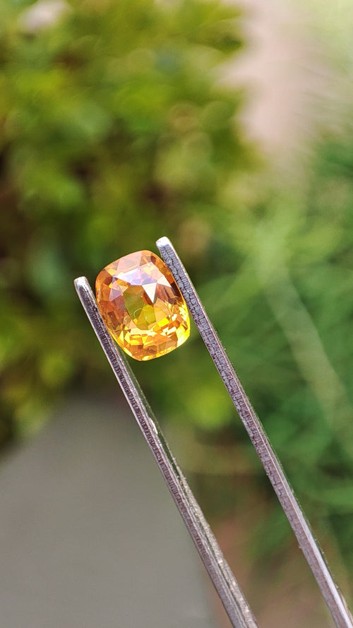 Saphir Naturelle Orange (1.02 ct)