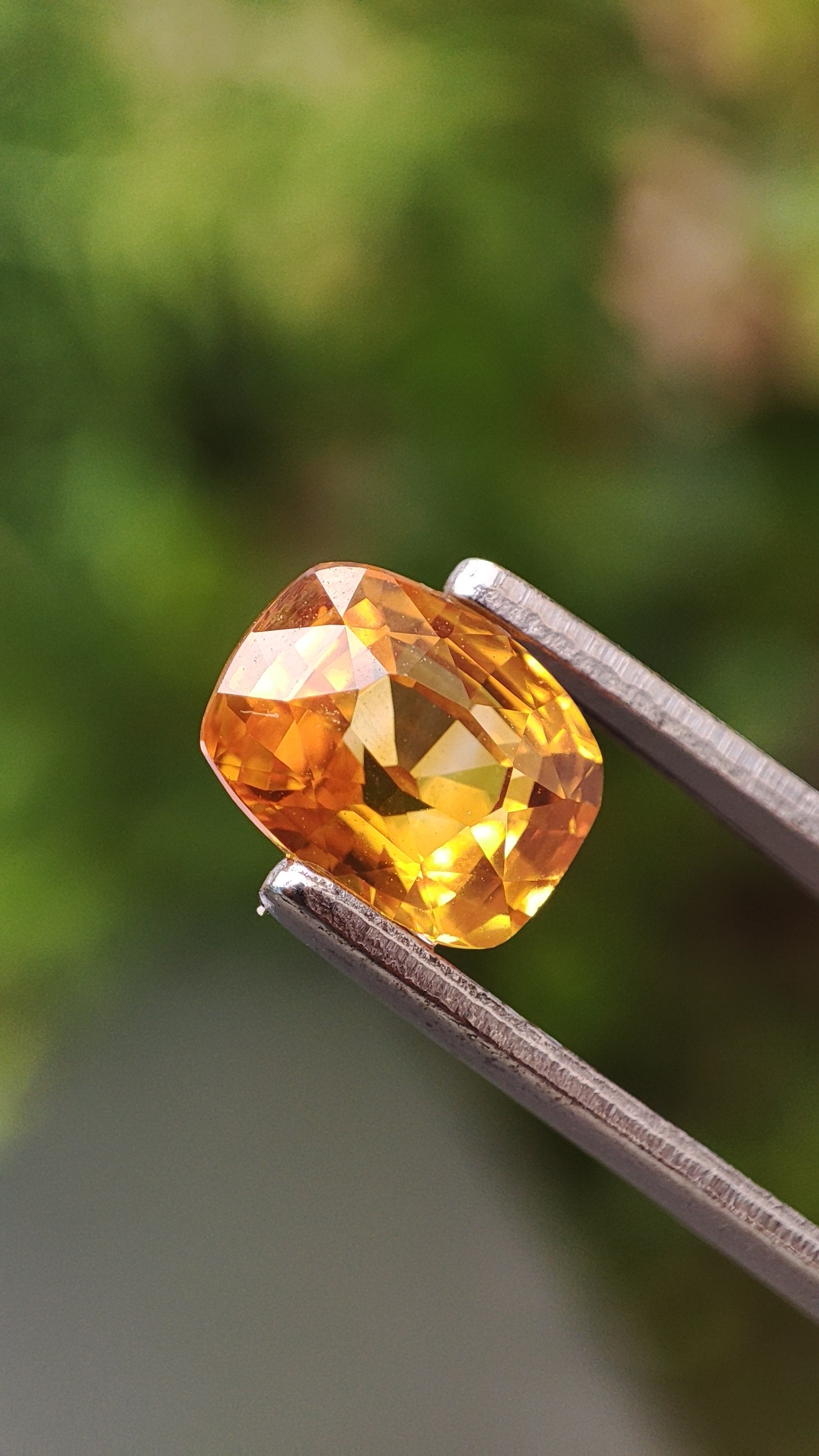 Saphir Naturelle Orange (1.02 ct)