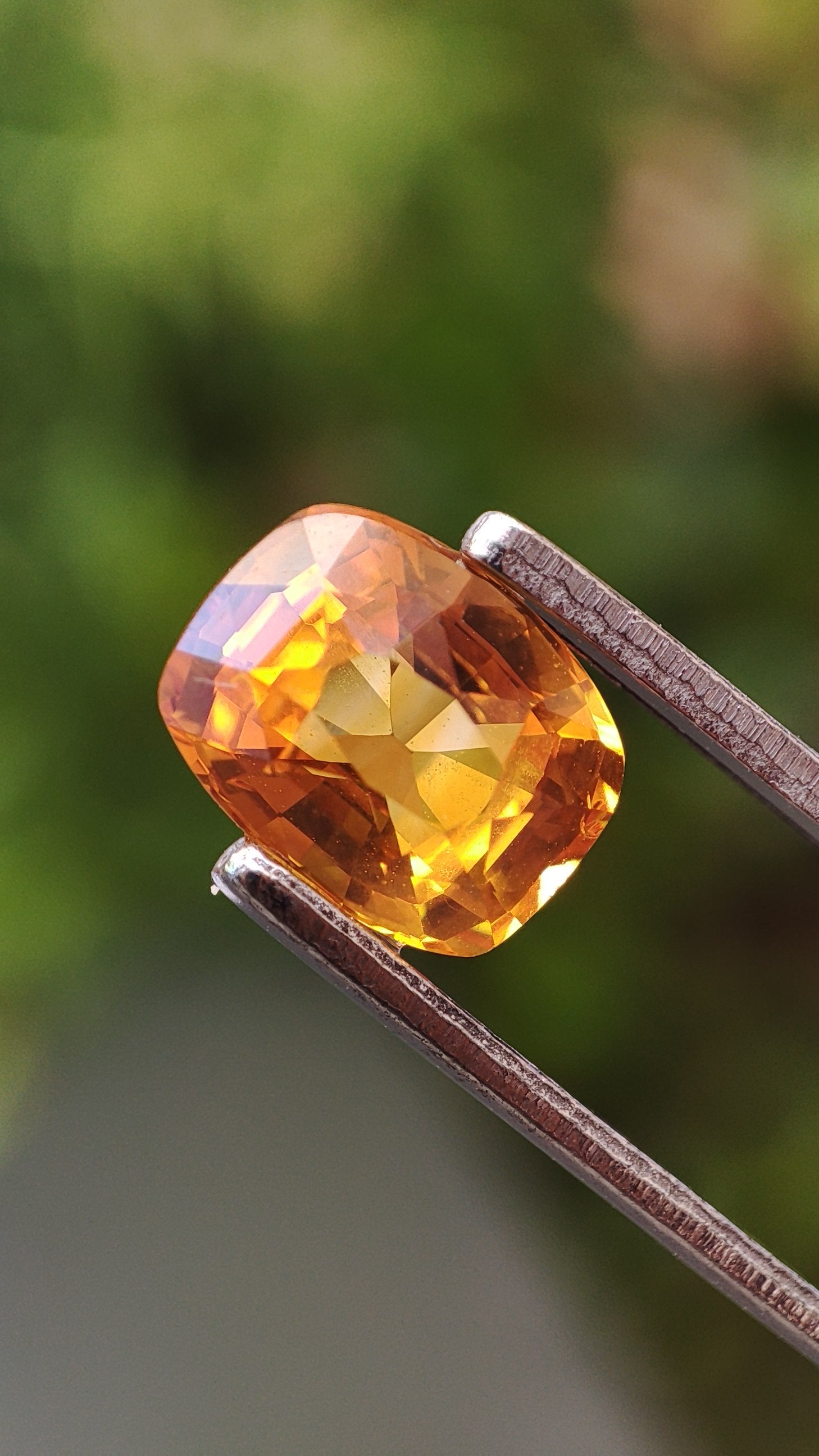 Saphir Naturelle Orange (1.02 ct)