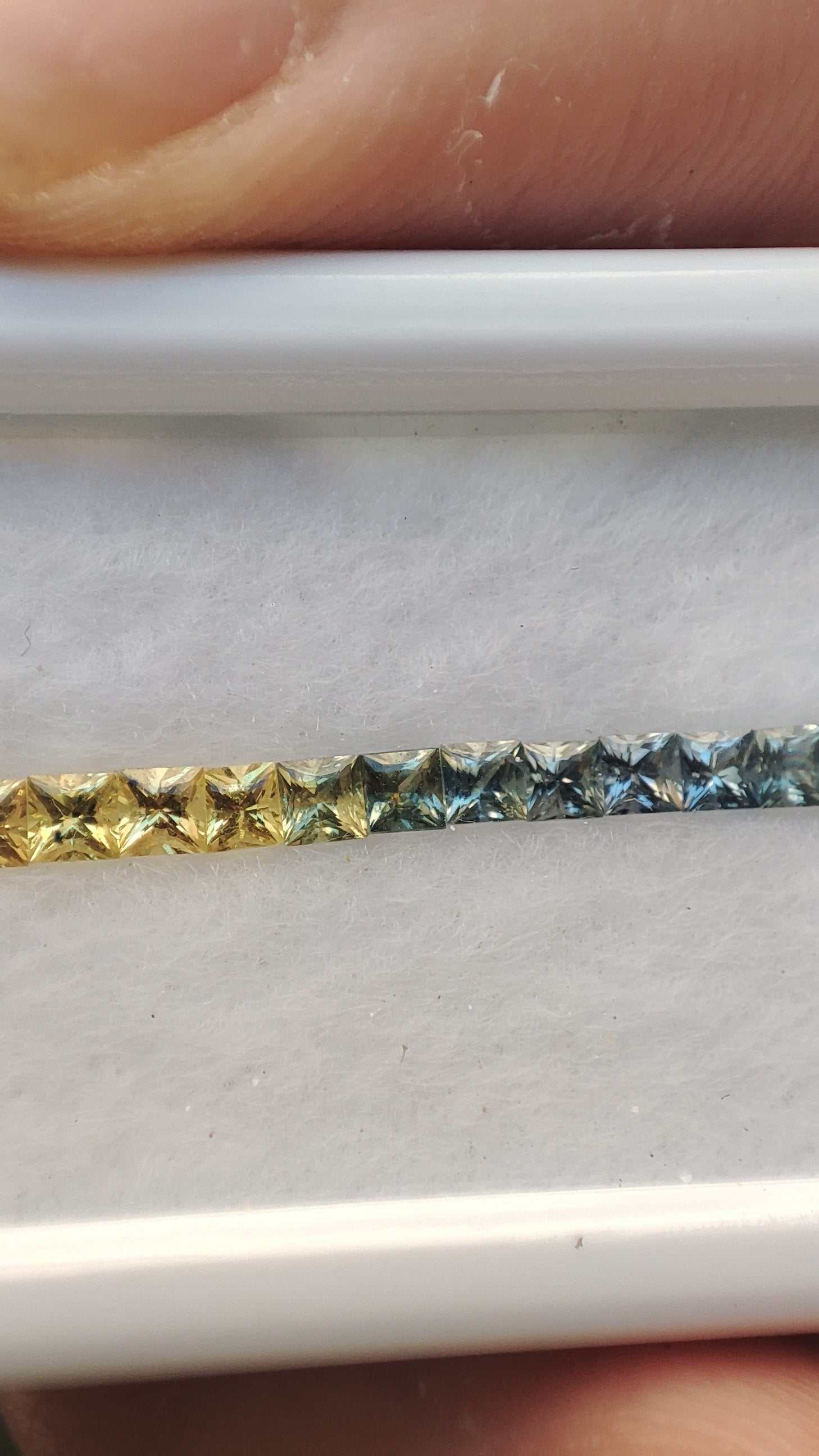 Lot Saphir Rainbow